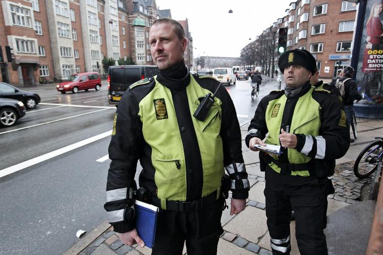 Overflytning. Det er blandt andet Sydsjælland, Lolland Falsters Politi og Syd- og Sønderjyllands Politi, der får glæde af overflytningen af betjente. 