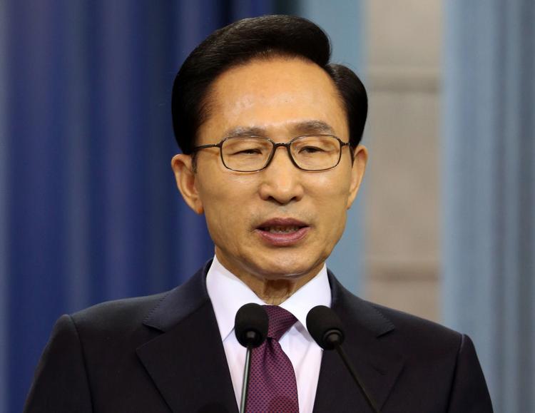 Atomtrusler. Nordkorea har taget et resolut skridt mod selvforsvar, siger nordkoreanske diplomat Jon Young Ryong  på FN-konference. 