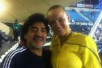 Topmøde. En verdensmester i fodbld fra 1986 og en tidligere verdensetter i tennis, Diego Maradona og Caroline Wozniacki, mødtes i Dubai i går. 