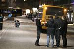 Skyderi. Den 27-årige blev skudt på klos hold, hvorefter gerningsmanden løb fra stedet. 