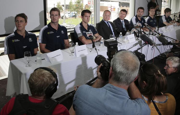 Bekendelse. De australske OL-svømmere skal forklare sig yderligere i de kommende uger. 