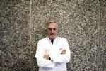Professor. Lars Heslet 