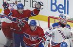 Oplægger. Med Lars Eller (i baggrunden) som assist scorede Alex Galchenyuk (forrest) målet til 2-0. 