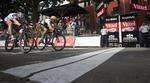 Aflyst. Snevejr forhindrede en spurtduel mellem Mark Cavendish og Andre Greipel som her under Tour de France. 