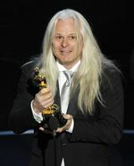 Claudio Miranda var en glad mand, da han modtog en Oscar for Bedste filmfotografering for sit arbejde med 'Life of Pi. 