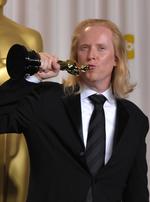 Paul N.J. Ottosson med en Oscar for Bedste lydmiks i 'Zero Dark Thirty'. Prisen blev delt med 'Skyfall'. 
