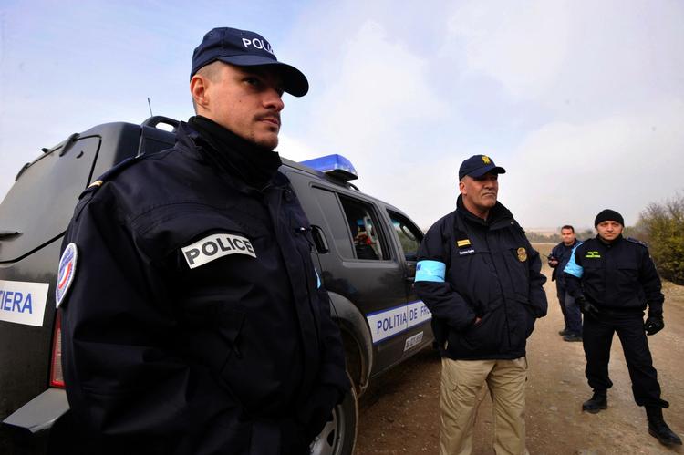 GRÆNSEKONTROL. Det europæiske grænsepoliti, Frontex, får snart avanceret hjælp fra eksempelvis droner i jagten på illegale invandrere. 