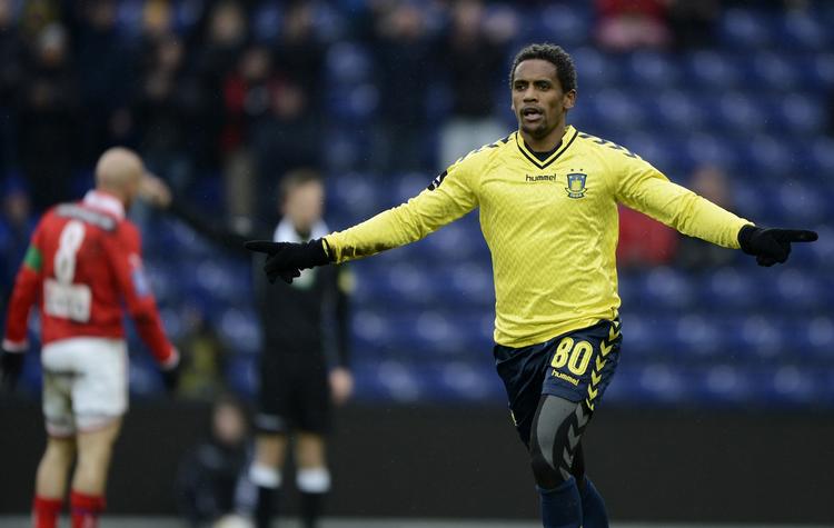 Støtte. Med et gennemsnit på 8.662 tilskuere til hver hjemmekamp, er det kun FCK der er mere populære end Quincy Antipas og co. 