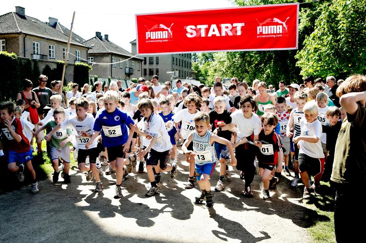 børnehjælpere.  Puma Charity Run har i en årrække samlet penge ind til BørneUngeProgrammet på Rigshospitalet ved at lade børn løbe til fordel for  aktiviteter for de syge børn på hospitalet.  Arkivfoto: Thomas Borberg 