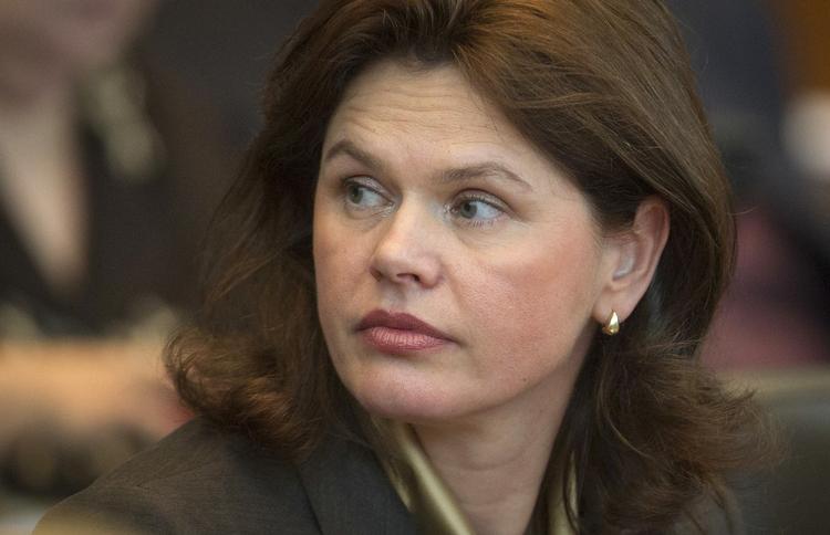 Regeringskrise. Alenka Bratusek kan blive Sloveniens første kvindelige premierminister. 