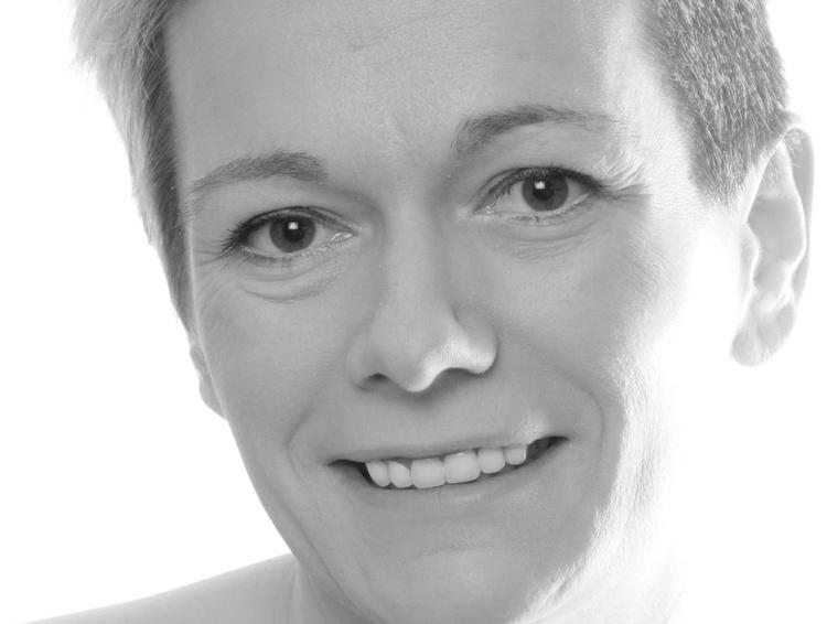 Køreglæe. 34-årige Angelina Devine kører tit mellem Odense og København og har derfor ofte medpassagerer med i bilen. 