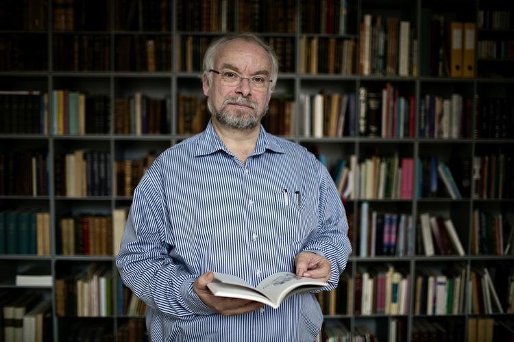 Storbyliv. Det dybt fascinerende ved metropolen er, at sandhederne kæmper om sandheden, skriver Peter Skov-Jakobsen. 