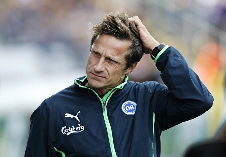 taktisk. OB's Træner Troels Bech har sat sit hold op til en overraskelse mod topholdet FCK i kampen på søndag. 