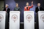 Ministertræf. Holger K. Nielsen, Margrethe Vestager, Helle Thorning-Schmidt og Bjarne Corydon i Statsministeriet tirsdag. 