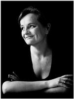 Travl. Dorthe Nors debuterede med romanen 'Soul' og har siden skrevet både noveller og romaner. Lige nu er hendes novellesamling 'Kantslag' på vej i USA. 