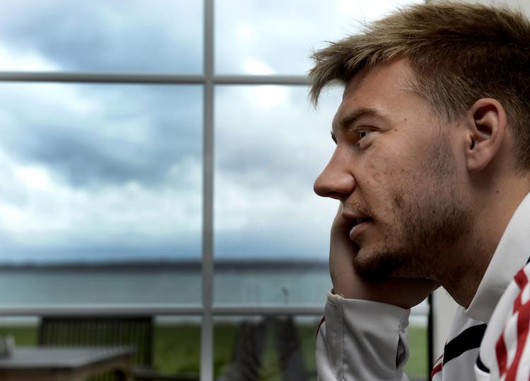 Spritbilist. Nicklas Bendtner får en såkaldt straksdom for sin spirituskørsel i weekenden. 