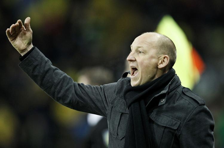 Truet. Sidstepladsen i Superligaen efter 21 kampe er aldrig vendt af en træner, der har siddet en hel sæson, så Auri Skarbalius har chancen for at gøre noget, ingen andre har gjort. 