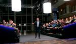 TV. Thor Möger er vært i det nye debatprogram 'Gadens Parlament'. 