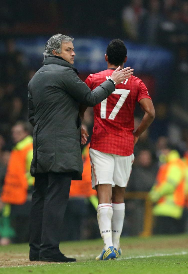UDVISNING. Der er flere meninger om, hvorvidt gårsdagens røde kort til Manchester Uniteds Nani var korrekt eller ej. 