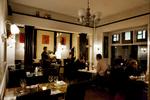 Dessertdrømme. De søde retter smager glimrende på Restaurant Mellemrum. Desværre er resten af menuen for svingende til prisen. 