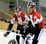 Parløb. Jakob Piil (t.h.) og hans makker Jimmi Madsen i Ballerup Arena i rollen som par nr. 7. 
