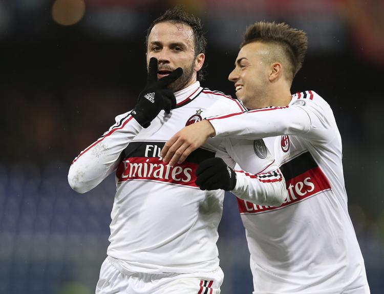 Giampaolo Pazzini humpede egentlig rundt på banen og skulle udskiftes, da han pludselig fik chancen for at score. 