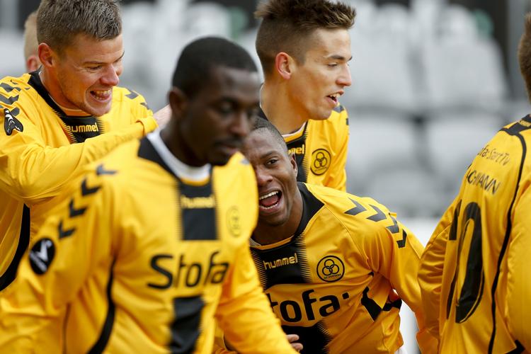 Angrebsduo. Afrikanerne Charles Takyi fra Ghana og Jude Nworuh fra Nigeria får stor ros af AC Horsens-træner Johnny Mølby. 