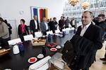 Presset. Radikale Venstre, Dansk Folkeparti og SF presser alle borgmester Michael Ziegler til droppe KL's lockoutforslag. 