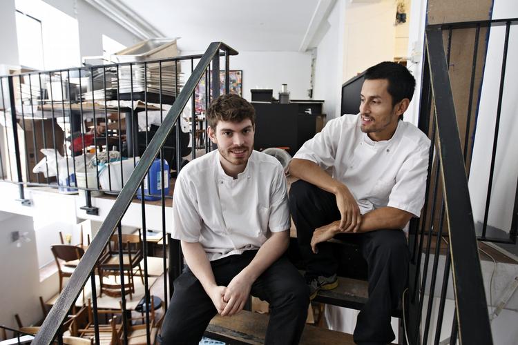 SPÆNDT. De tidligere Noma-kokke Samuel Nutter og Victor Wågman åbner snart Restaurant Bror - et sted, dermed managerens ord  »omsorgs- og respektfuldt, men også meget ærligt. Ligesom en bror«. 