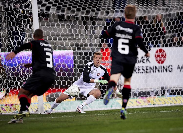 uafgjort. Det endte 1-1 i Herning, da mestrene var på besøg. 