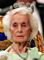 royal. Prinsessen, der også havde titel af hertuginde af Halland, var kong Carl XVI Gustafs tante og et højt respekteret og populært medlem af den svenske kongefamilie. 