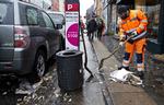 Gavn. Oprydning og renovation bliver her udført af kommunens ansatte, men det kunne være en af de arbejdsopgaver, der blev udført af kontanthjælpsmodtagere i nyttejob. 