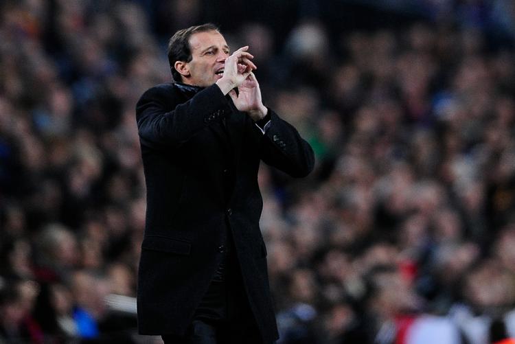 udspillet. Milan-træner Massimiliano Allegri måtte bøje sig i støvet for en Barcelona-opvisning, som hans mandskab ikke kunne stille noget op over for. 