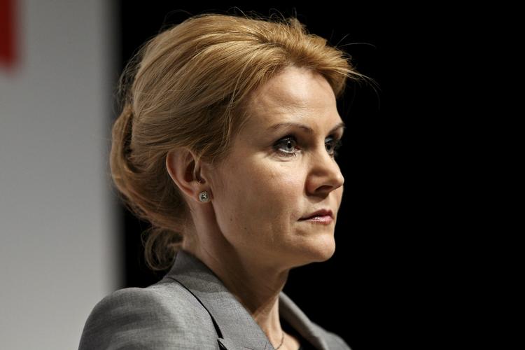 Reaktion. Vi vil som regering gerne opfordre unge til at uddanne sig til skolelærere, siger Thorning. 