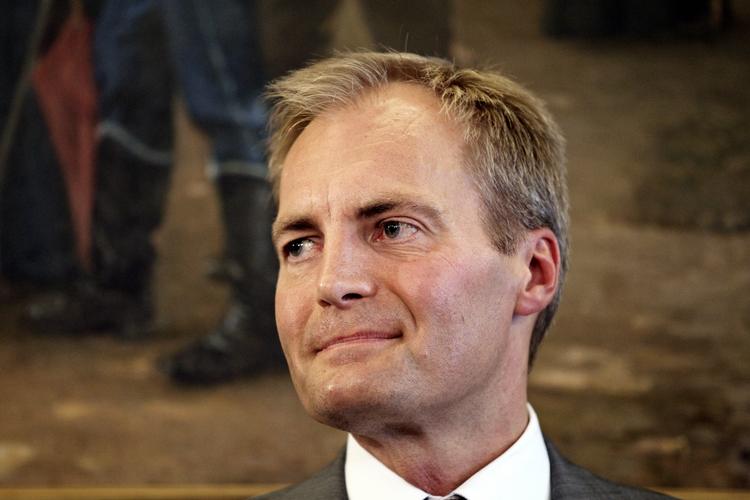 Bander. Dansk Folkeparti vil flytte ressourcer fra farrtkontroller til bandebekæmpelse. 