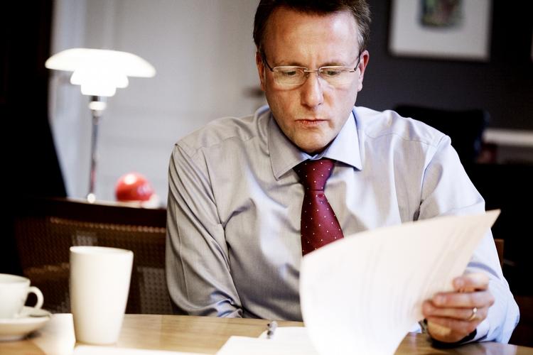 Lov. Justitsminister Morten Bødskov (S) har haft et nyt lovforslag om offentlighed til førstebehandling i Folketinget. 