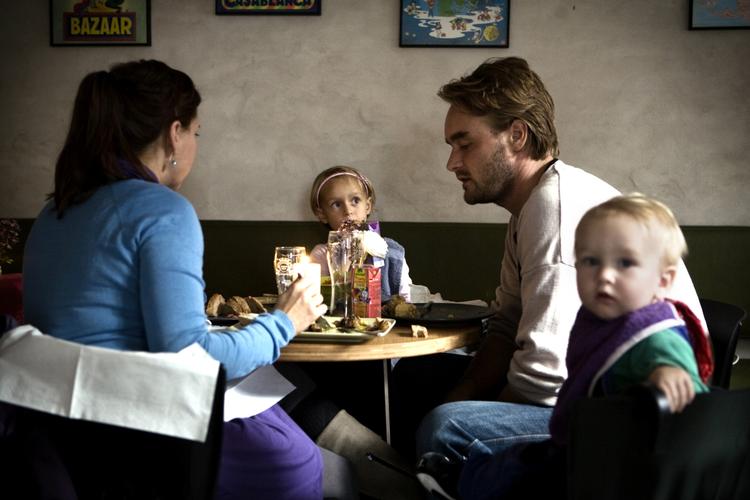 Børnevenlig. Skal de små ikke også have lov til en tur ud i byen? 