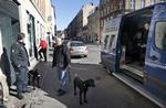 Razzia. For anden gang i denne uge lavede politiet i går en større bandeaktion. 