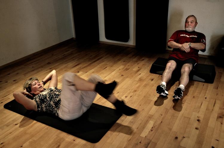 Sundhed.  Med en sund livsstil kan man selv gøre meget for at undgå nedslidning og udskyde skranteårene. For hvert år man lever længere som følge af en sund livsstil, vil man få to år mere, hvor man er sund og rask, skriver Bente Klarlund. 