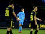 skadet. Brøndby-målmand Michael Tørnes (midt) har slået en finger af led. 