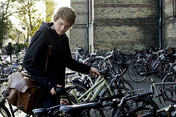 UNGDOMSBOLIGER. Der er alt for få boliger til unge i København. 145 nye er på tegnebrættet, men det er ikke nok. 