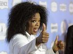 Vinder. Tv-værten Oprah Winfrey er for andet år i træk kåret til den mest indflydelsesrige berømthed af erhvervsmagasinet Forbes. 