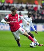 Igangsætter. Spanske Nacho Monreal sørgede for det første Arsenal-mål i Swansea. 