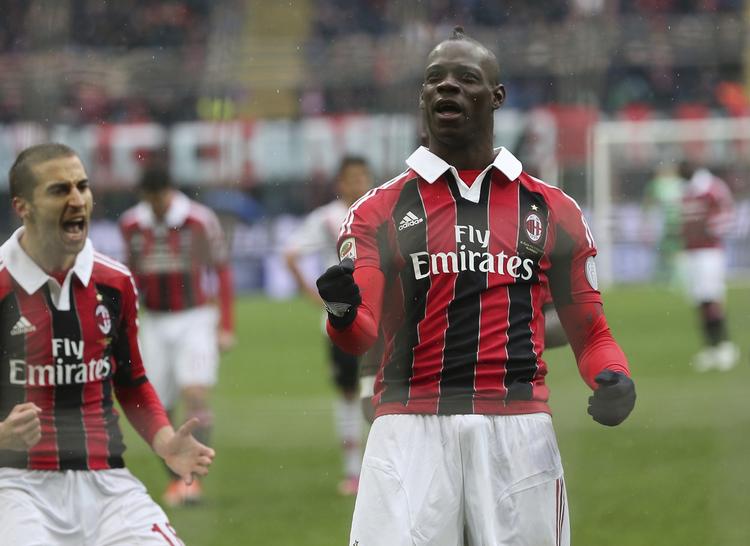 Mål. Mario Balotelli er i øjeblikket den mest træfsikre mand i Serie A. 