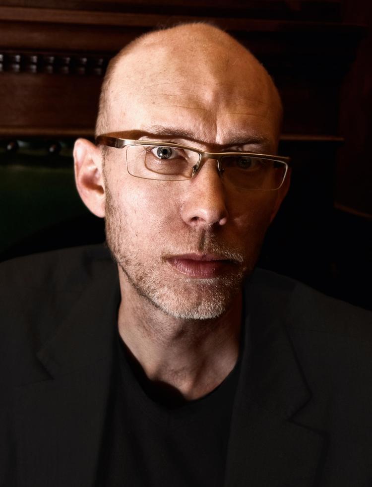 Formidling. Henrik Brun har en effektiv og smittende fortælleglæde.