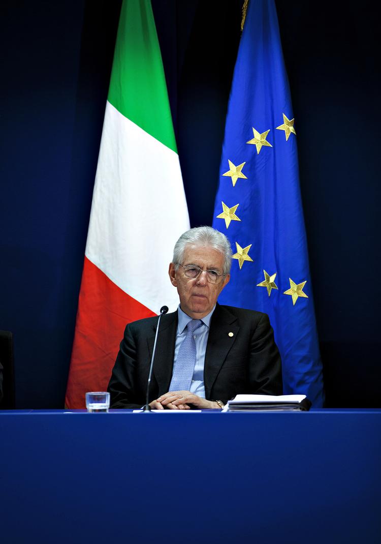 Tænkepause. Mario Monti er ikke blevet en central person i dannelsen af en ny italiensk regering. Han fik nemlig kun 10 procent af stemmerne ved valget i sidste måned. 