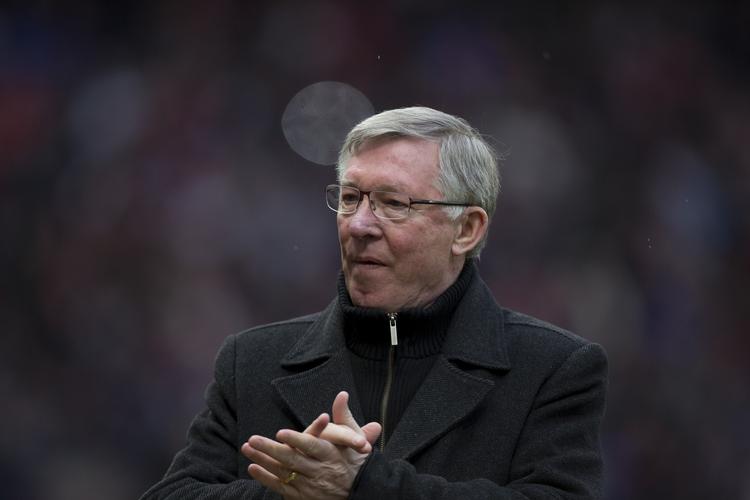 anerkendelse. Michael Laudrup har allerede delt nogle glas rødvin med Alex Ferguson i sæsonen, da Swansea mødte Manchester United. Måske faldt vinen i skottens smag. Han roser nu Laudrup og Swansea i høje toner. 