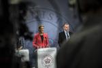 Socialdemokraterne. Helle Thorning-Schmidt og Bjarne Corydon er entydigt forbundet med en politik, som baglandet opfatter som forkert. 