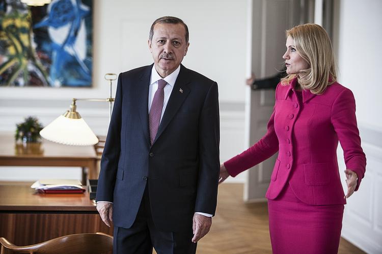 Møde. Det er ikke alt, som Recep Tayyip Erdogan og Helle Thorning-Schmidt er enige om. 