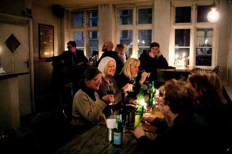 Velkendt. Gorm's trakterer i de gode gamle stuer i Magstræde.